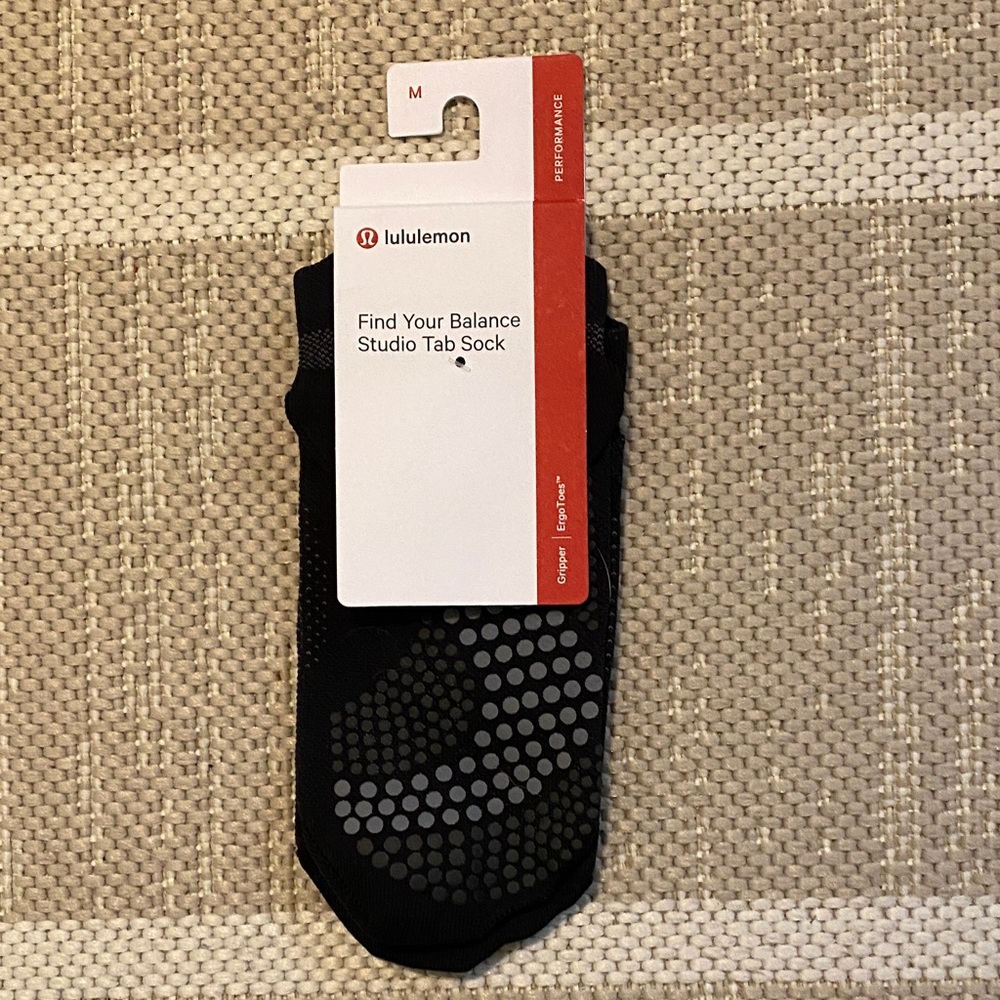 2 pair Lululemon Studio Tab Socks